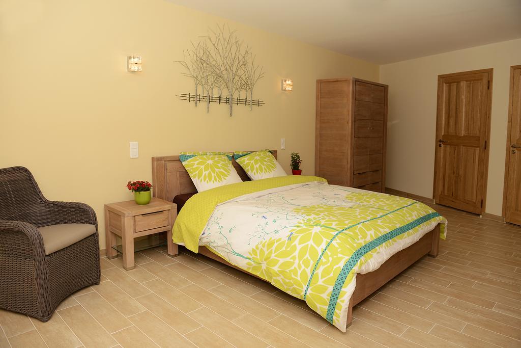 Bed and Breakfast Mas De Carabelle La Roque-Alric Pokój zdjęcie